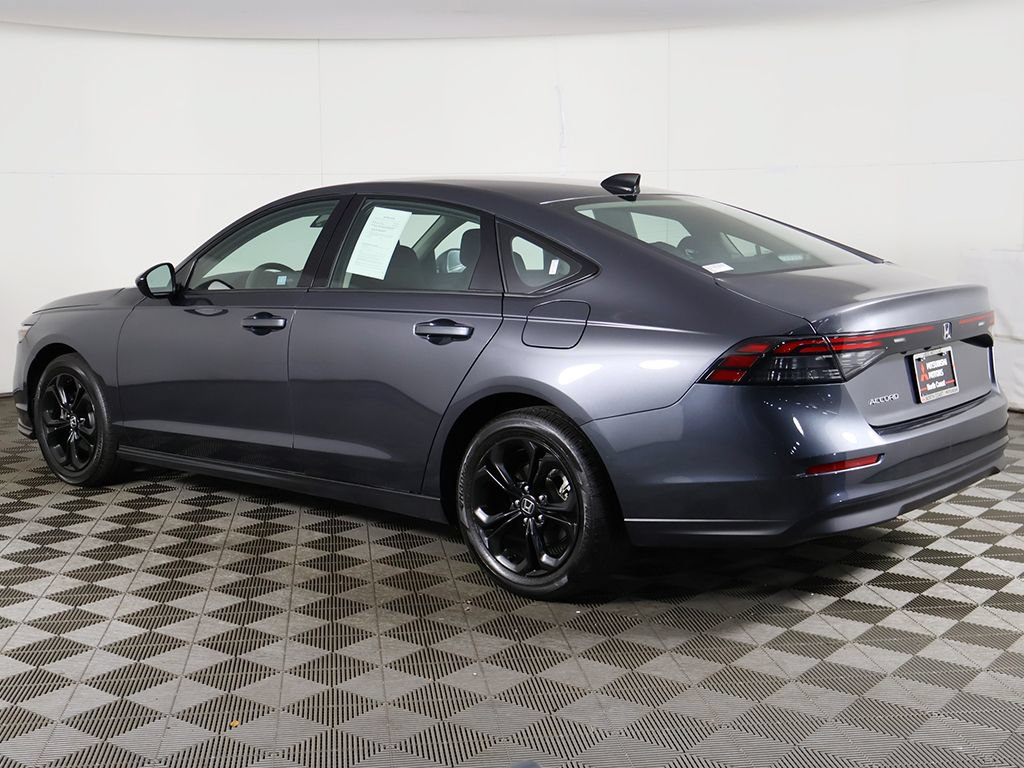 Used 2025 Honda Accord SE image 7