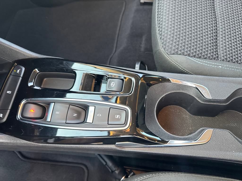 Used 2023 Chevrolet Bolt EUV LT image 17