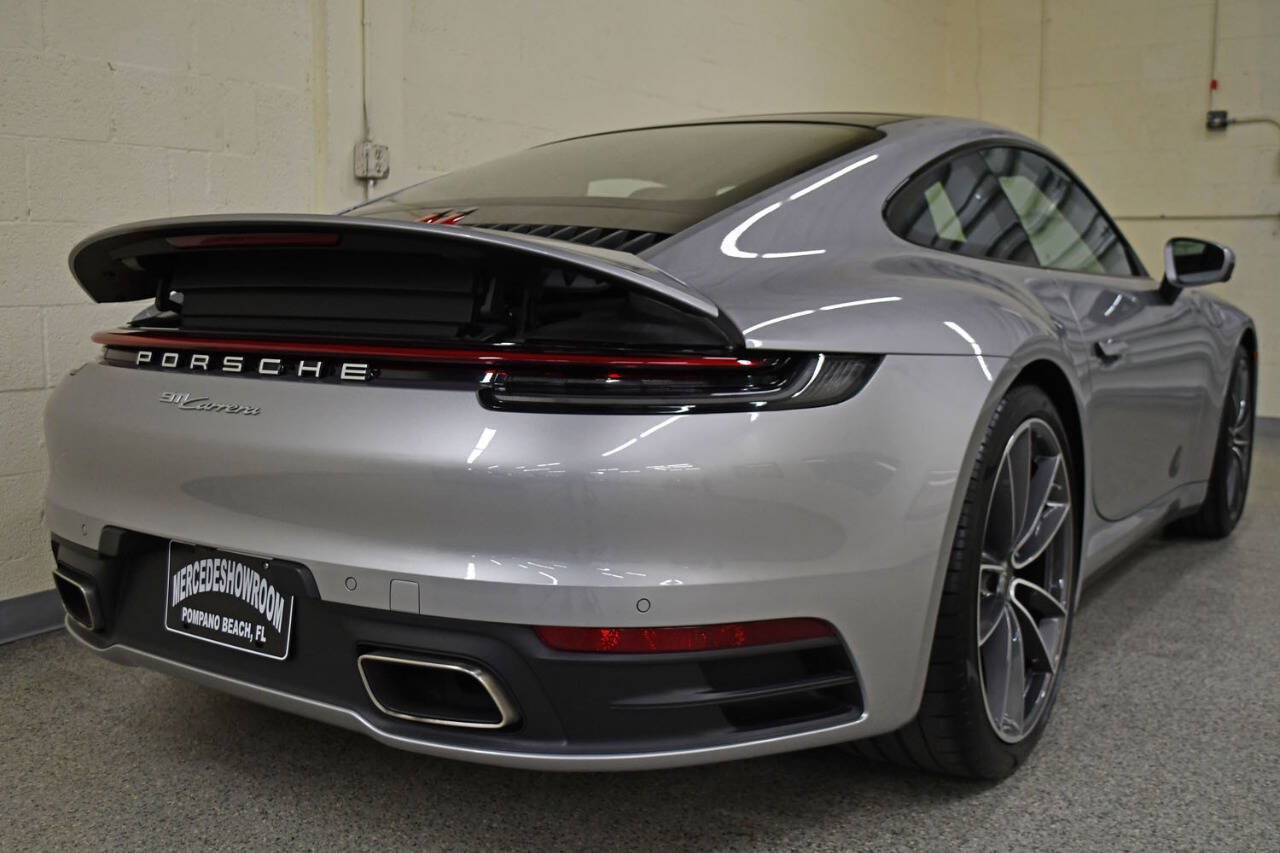 Used 2022 Porsche 911 Carrera w/ Premium Package RWD image 8