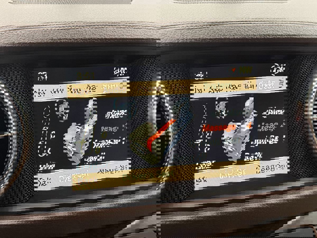 Used 2013 Mercedes-Benz SL 550 image 29