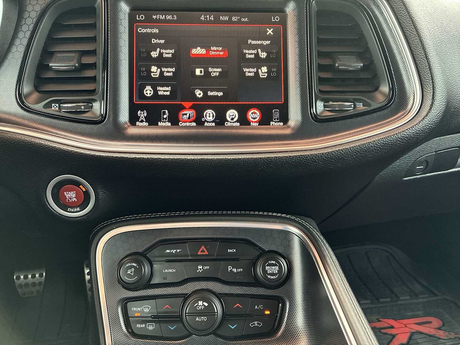 Used 2016 Dodge Challenger SRT w/ Technology Group RWD image 17