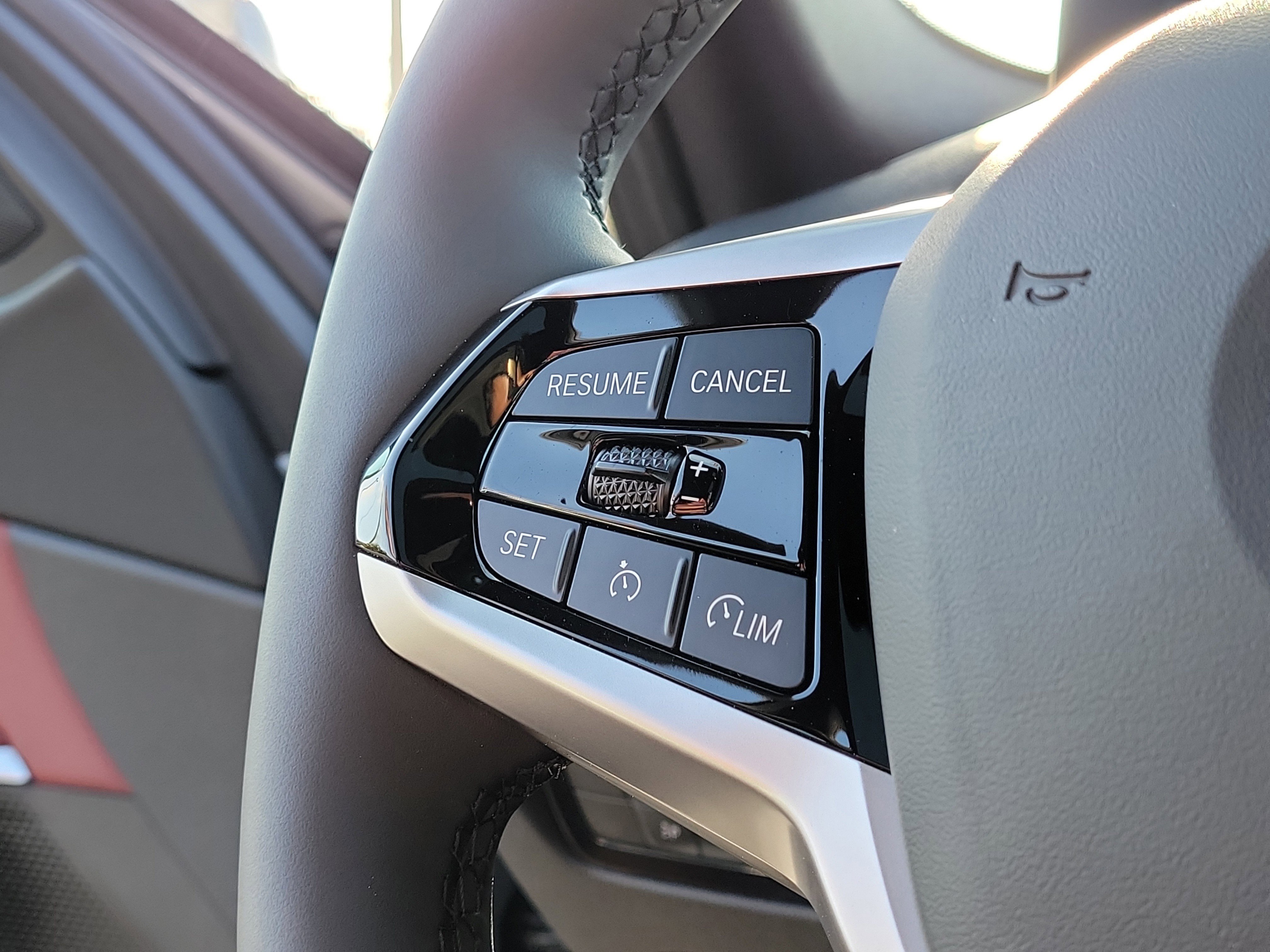 Used 2026 BMW 330i Sedan image 28