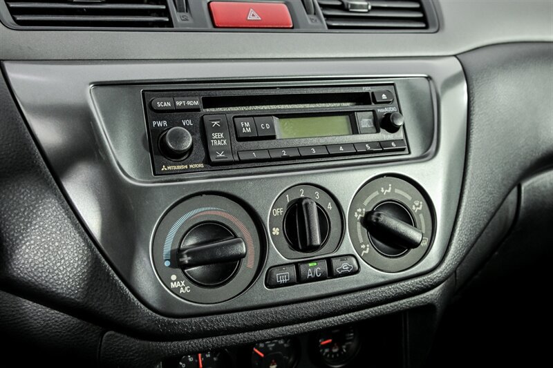 Used 2005 Mitsubishi Lancer Evolution AWD/4WD image 29