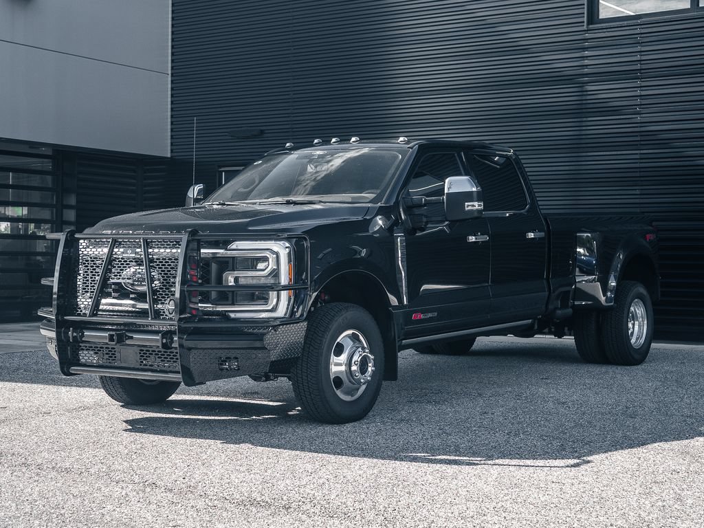 Used 2026 Ford F350 Platinum w/ Platinum Plus Package AWD/4WD image 1