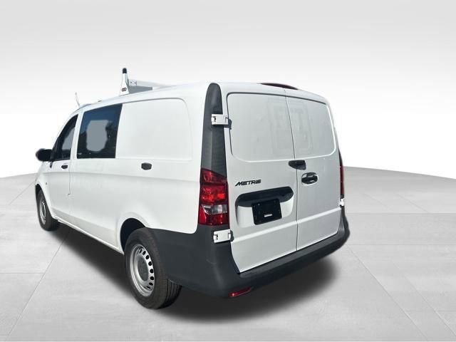 Used 2022 Mercedes-Benz Metris image 4