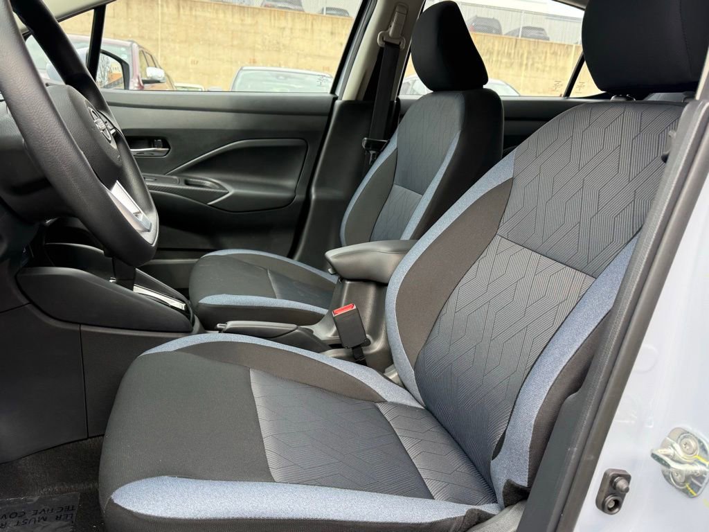 New 2025 Nissan Versa SV w/ Trunk Package image 14