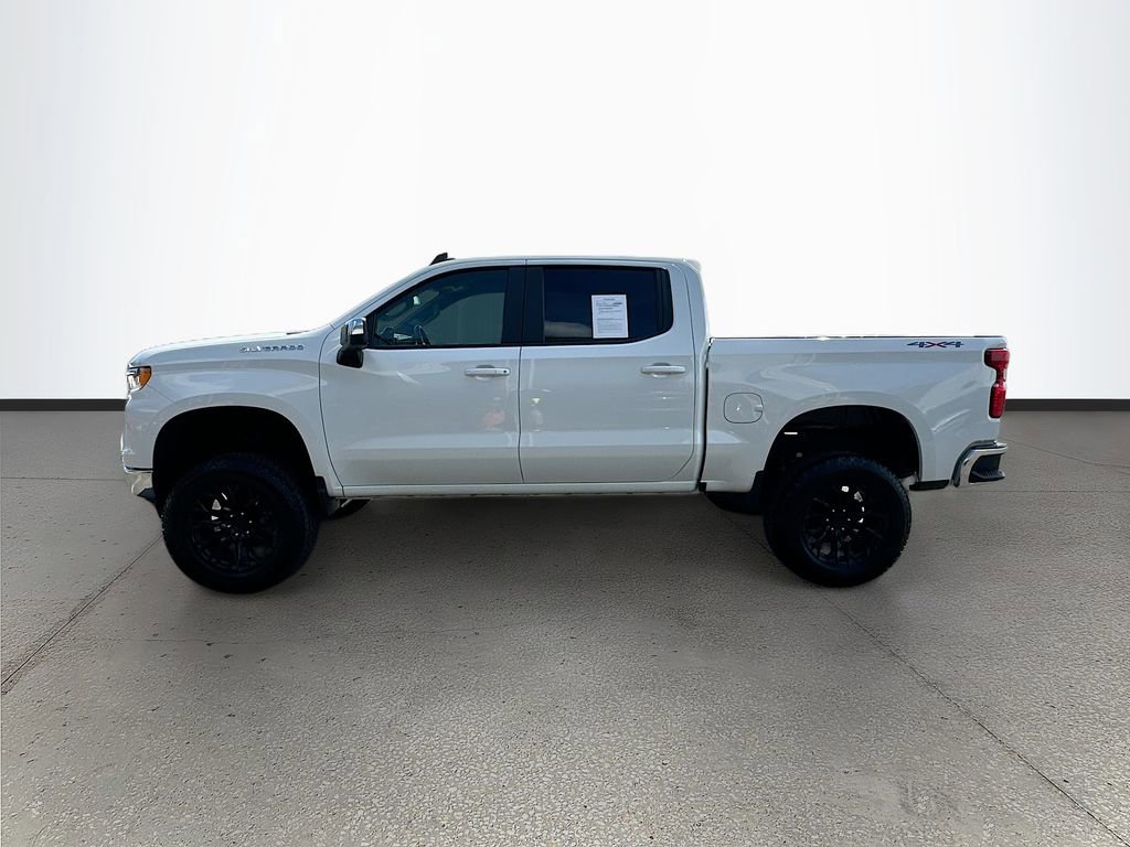 Used 2025 Chevrolet Silverado 1500 LT w/ Work Truck Package image 4