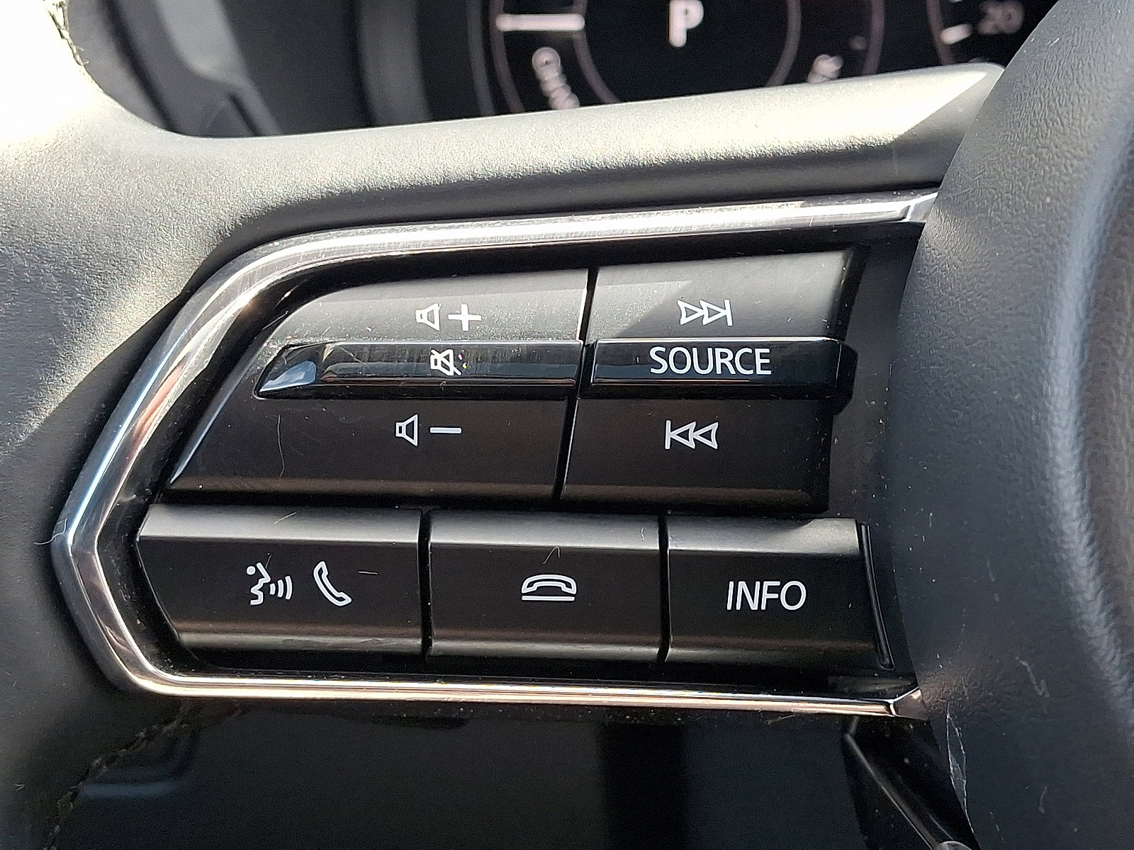 Certified 2024 MAZDA CX-90 Plug-In Hybrid w/ Premium Pkg image 26