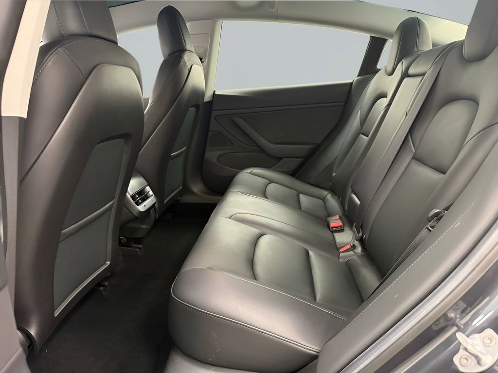 Used 2019 Tesla Model 3 Long Range image 13