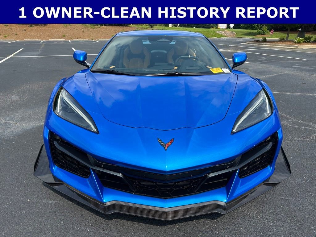 Used 2024 Chevrolet Corvette Z06 w/ Z07 Performance Package RWD image 11