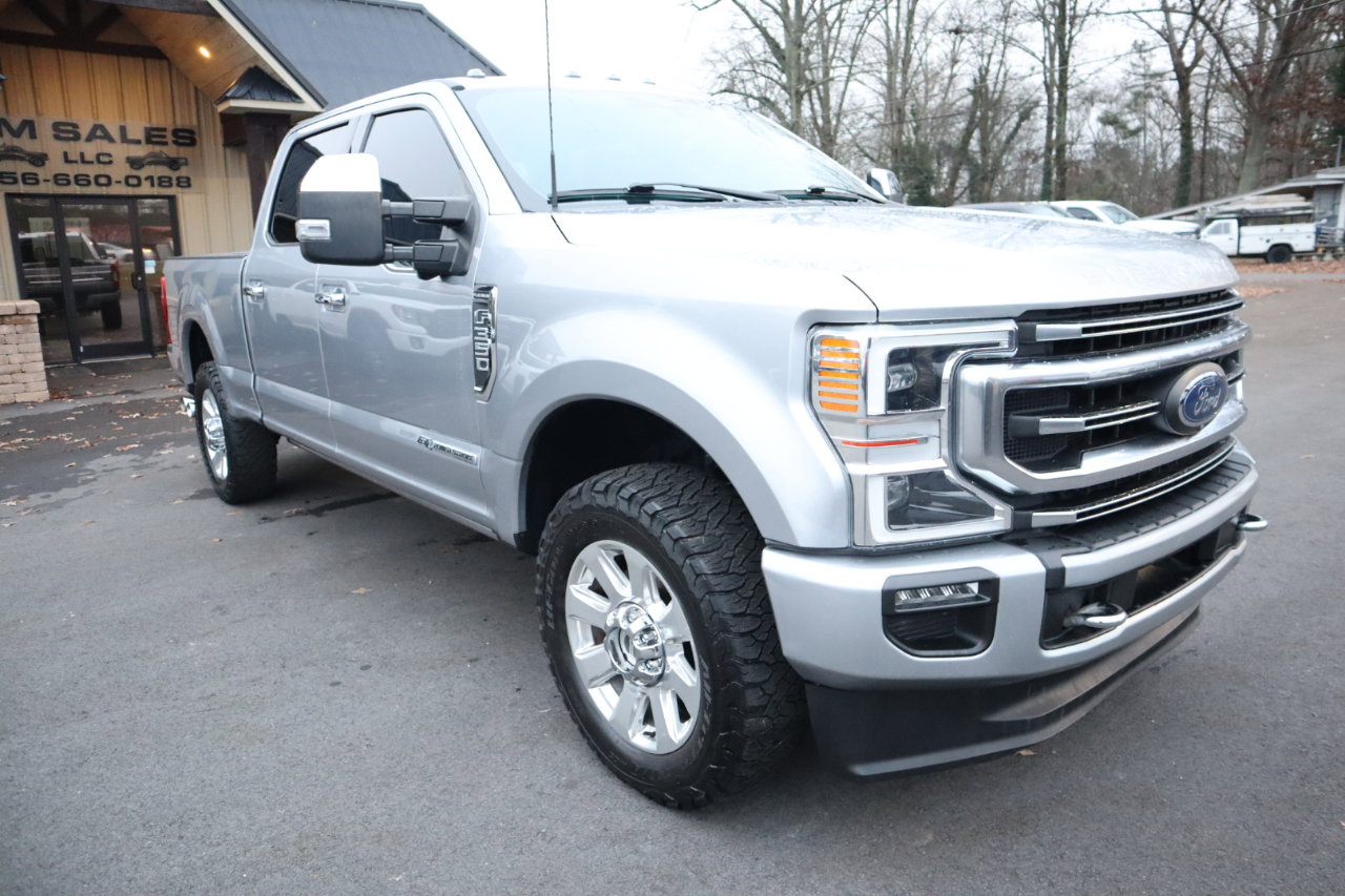 Used 2022 Ford F350 Platinum image 3