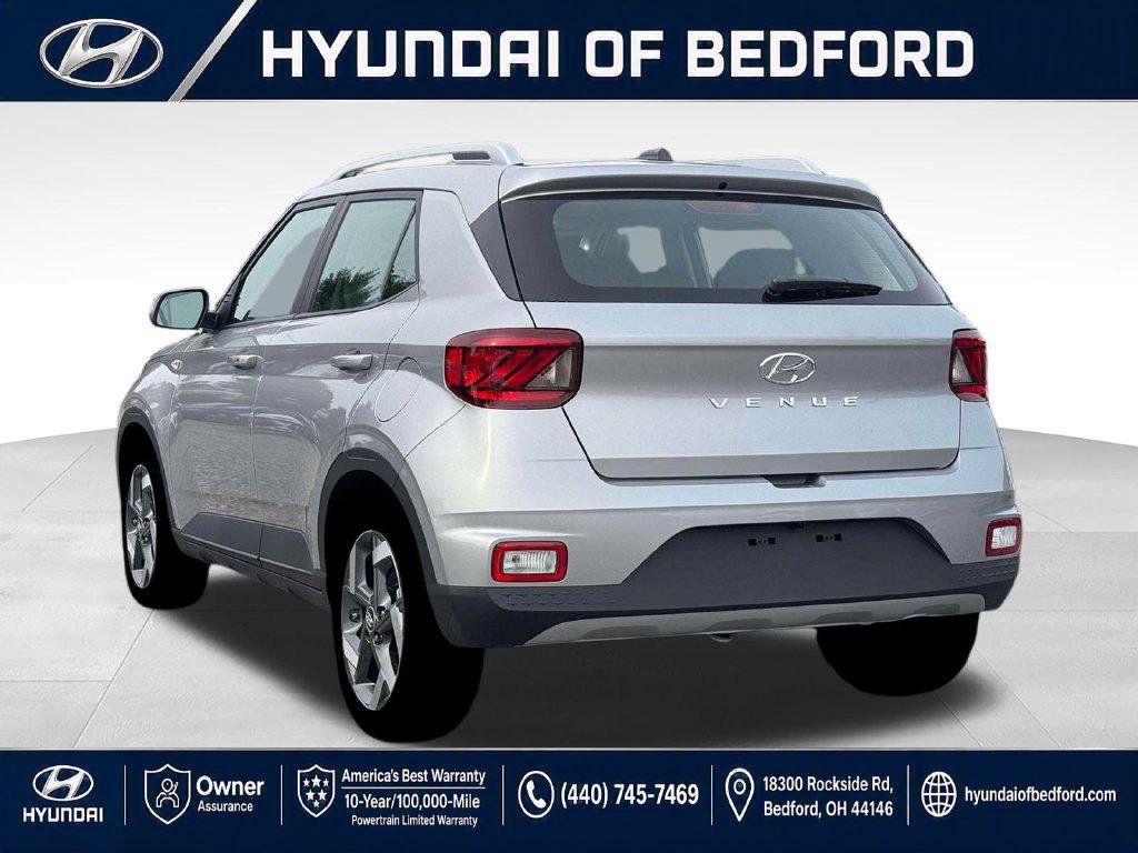New 2026 Hyundai Venue SEL FWD image 6