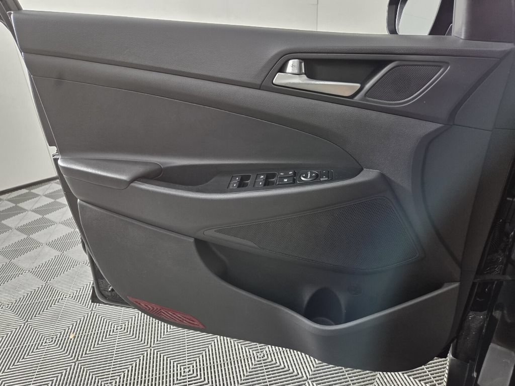 Used 2019 Hyundai Tucson SEL AWD/4WD image 23