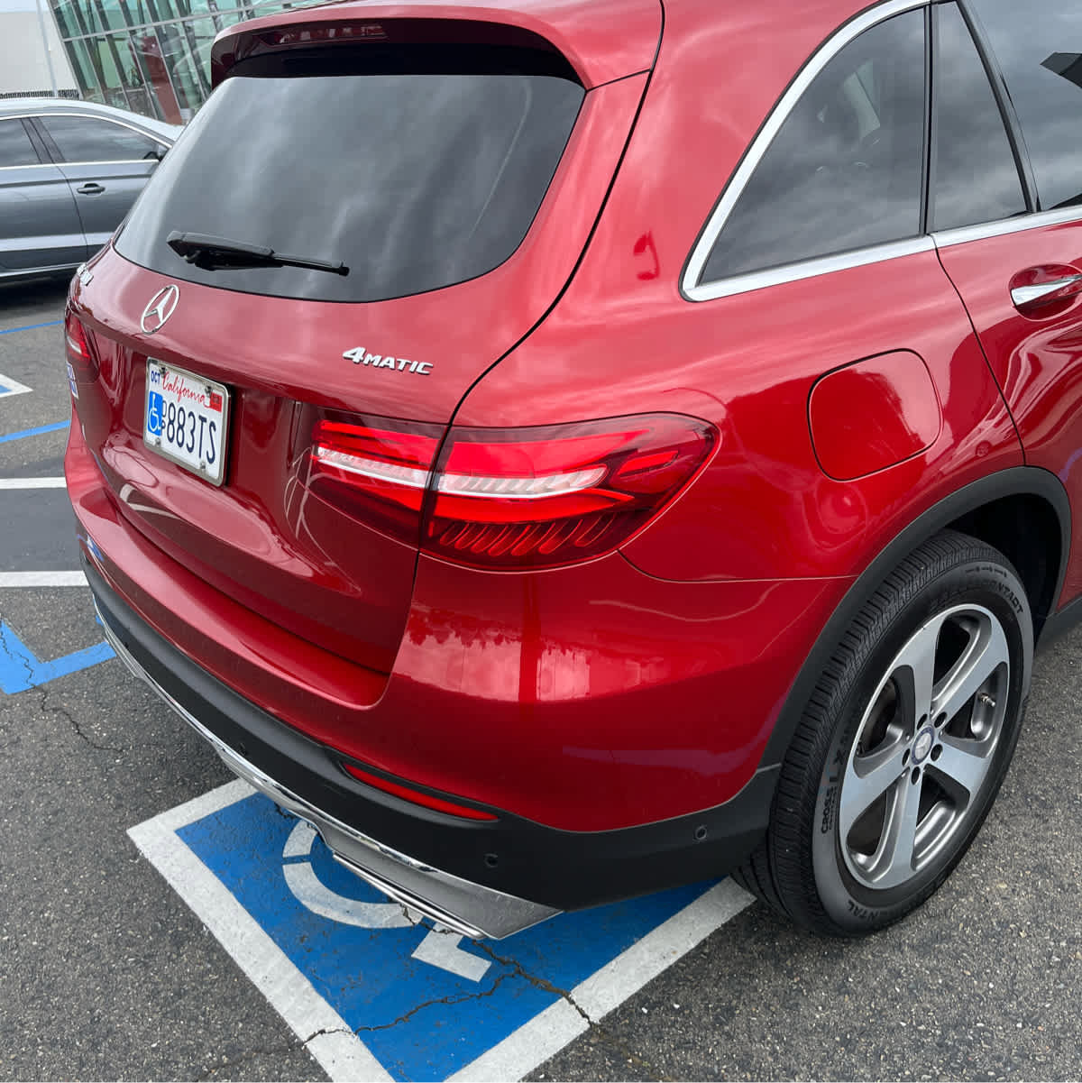 Used 2017 Mercedes-Benz GLC 300 4MATIC image 9