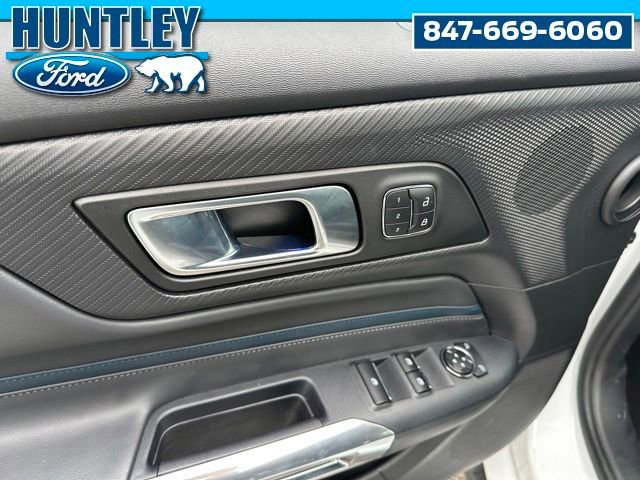 Used 2025 Ford Mustang GT Premium w/ GT Performance Package RWD image 15