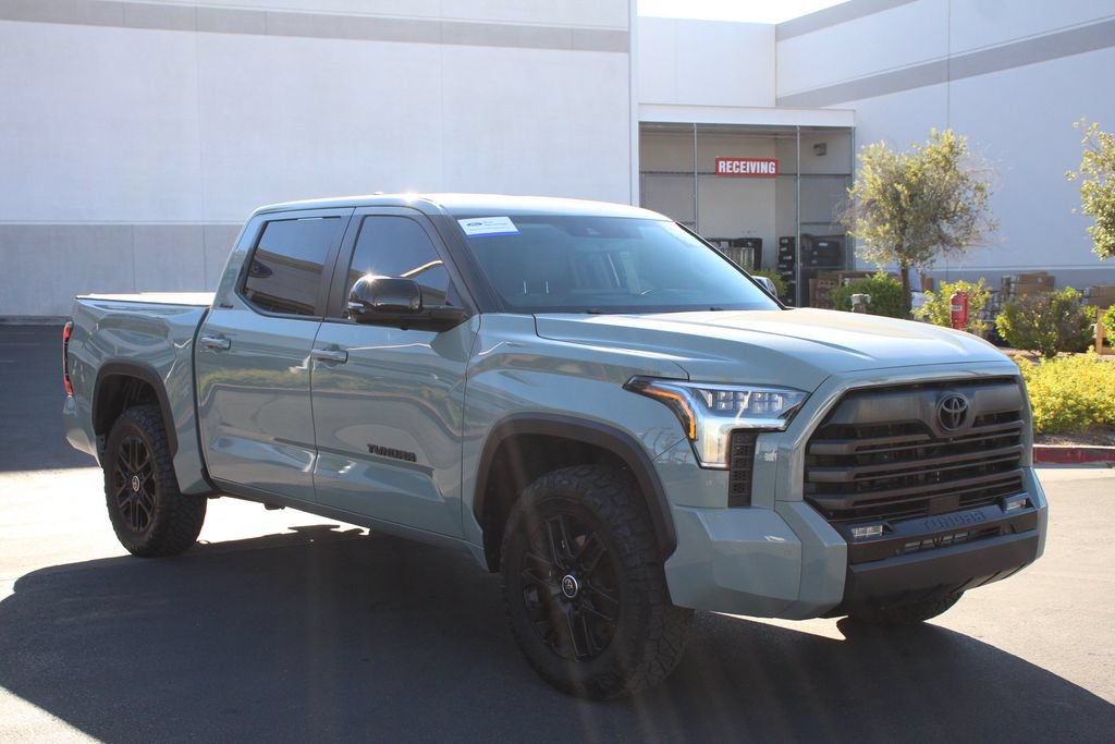 Used 2024 Toyota Tundra Limited AWD/4WD image 11