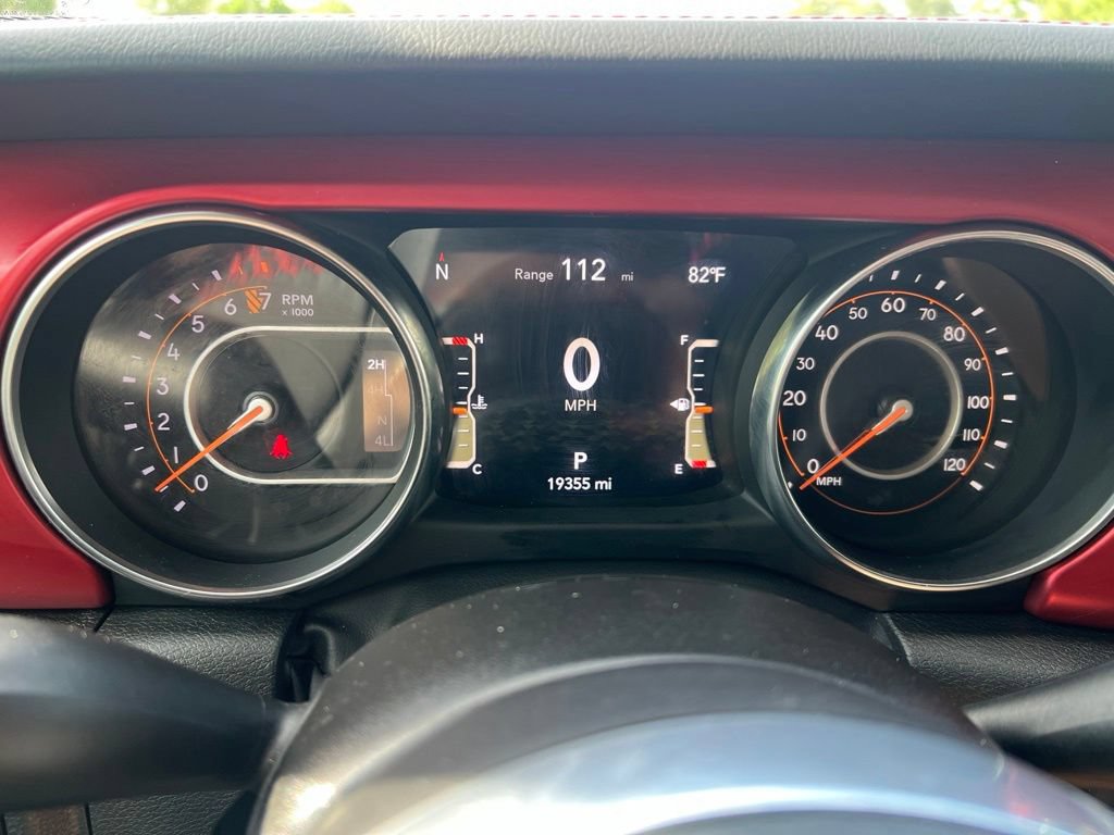 Used 2023 Jeep Gladiator Rubicon w/ Cold Weather Group AWD/4WD image 24