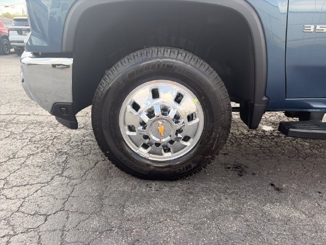 New 2026 Chevrolet Silverado 3500 LT w/ All Star Edition AWD/4WD image 25