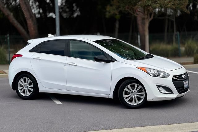 Used 2013 Hyundai Elantra GT FWD image 18