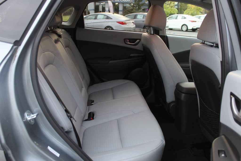 Used 2021 Hyundai Kona Limited w/ Cargo Package image 23