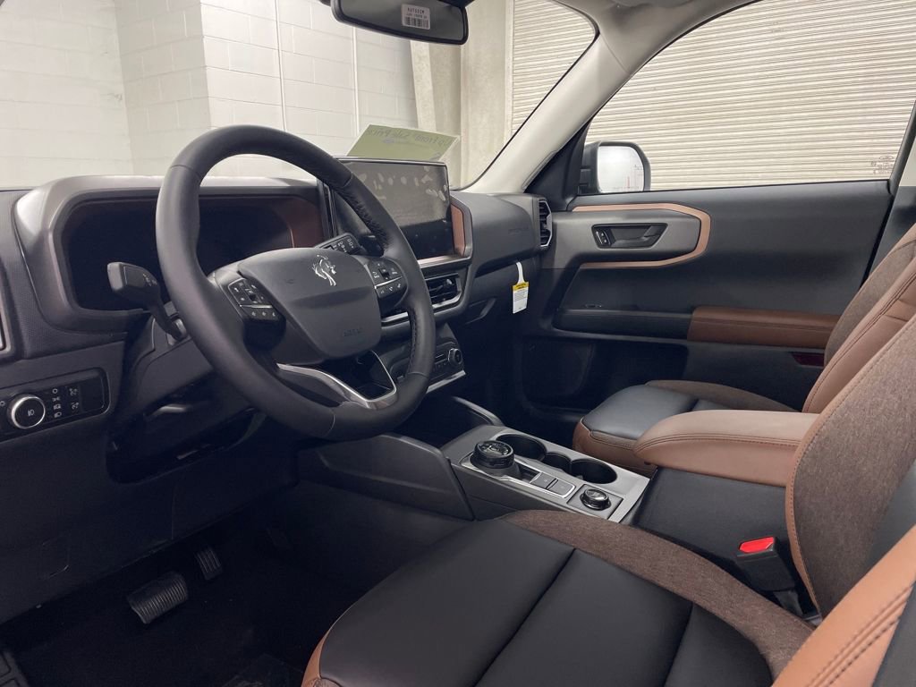 New 2025 Ford Bronco Sport Outer Banks w/ Outer Banks Tech Package+ AWD/4WD image 6