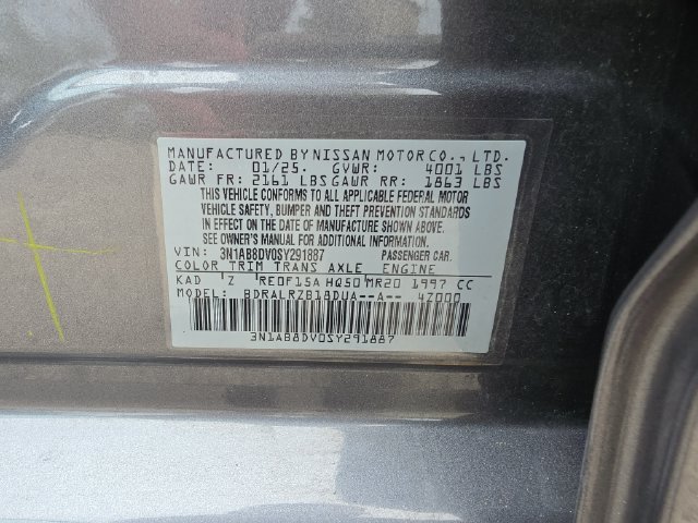 Used 2025 Nissan Sentra SR FWD image 29