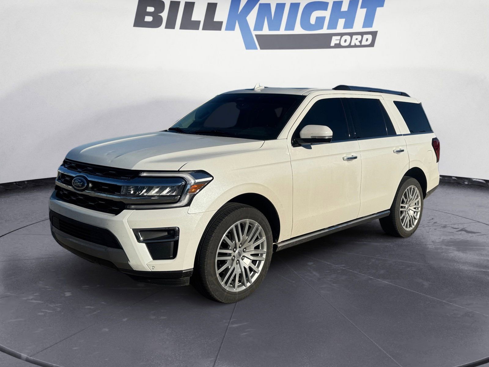 Used 2024 Ford Expedition Limited image 1