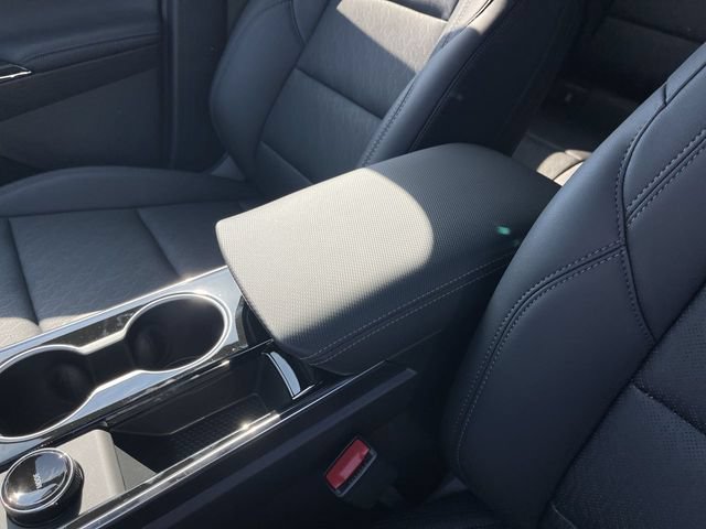 New 2027 Chevrolet Equinox LT w/ Convenience Package II FWD image 21