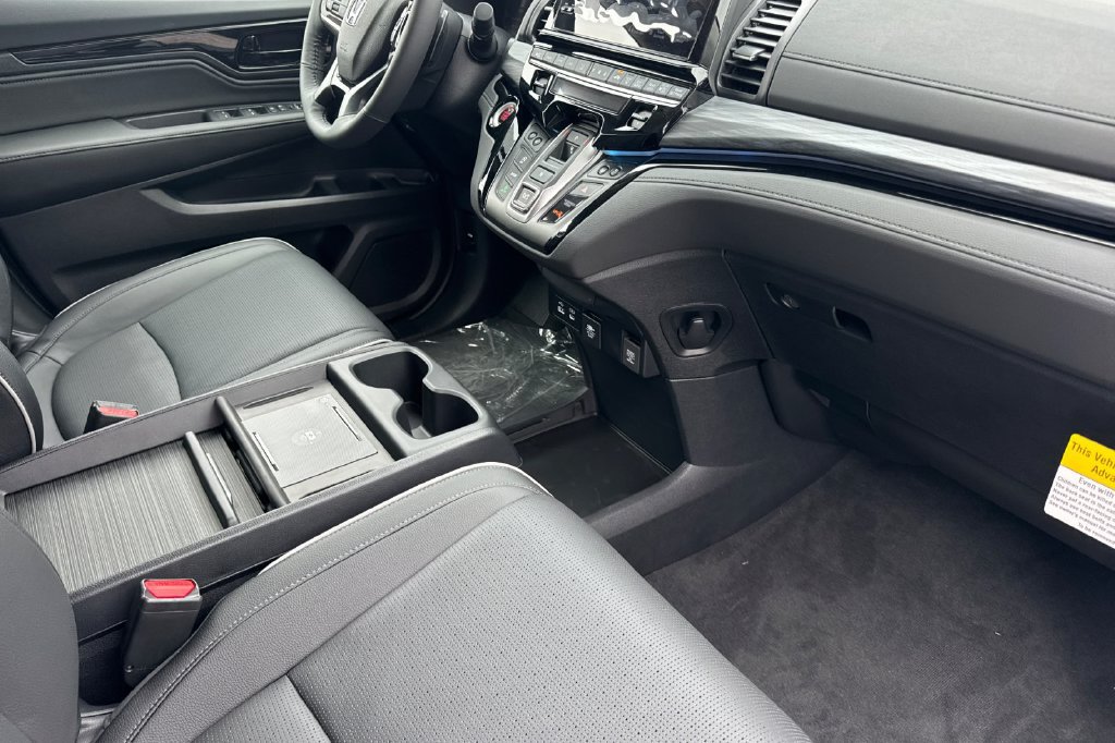 New 2027 Honda Odyssey Elite image 18