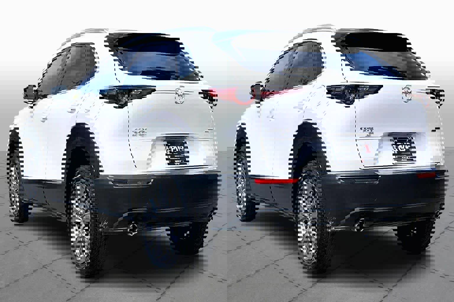 Used 2025 MAZDA CX-30 AWD 2.5 S w/ Preferred Package image 12