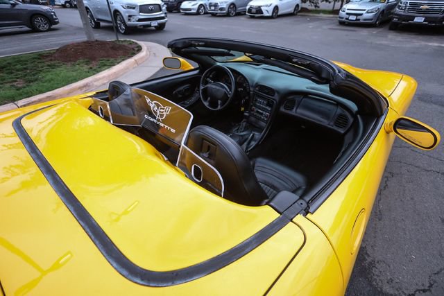 Used 2003 Chevrolet Corvette Convertible w/ Preferred Equipment Group1 RWD image 46