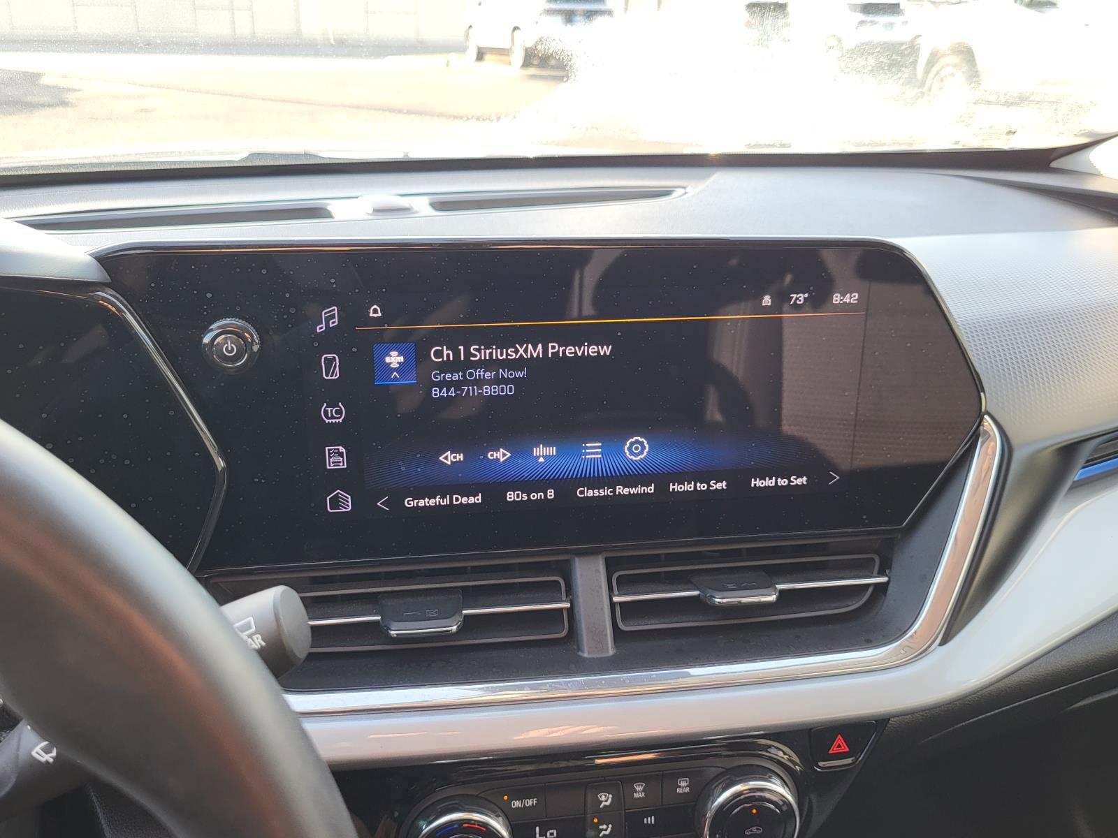 Used 2024 Chevrolet Trax LT w/ Driver Confidence Package image 26