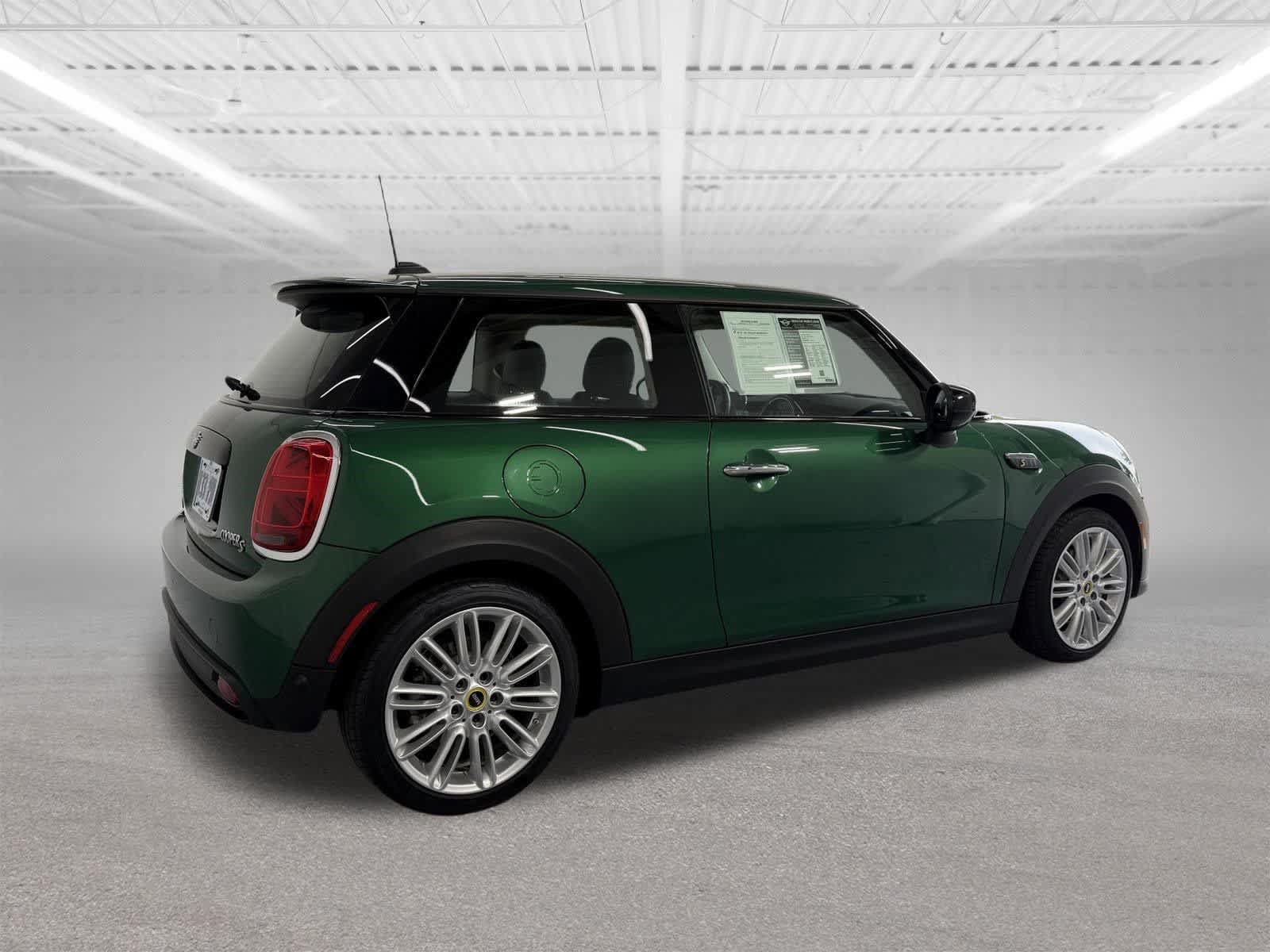 Used 2024 MINI Cooper SE FWD image 6