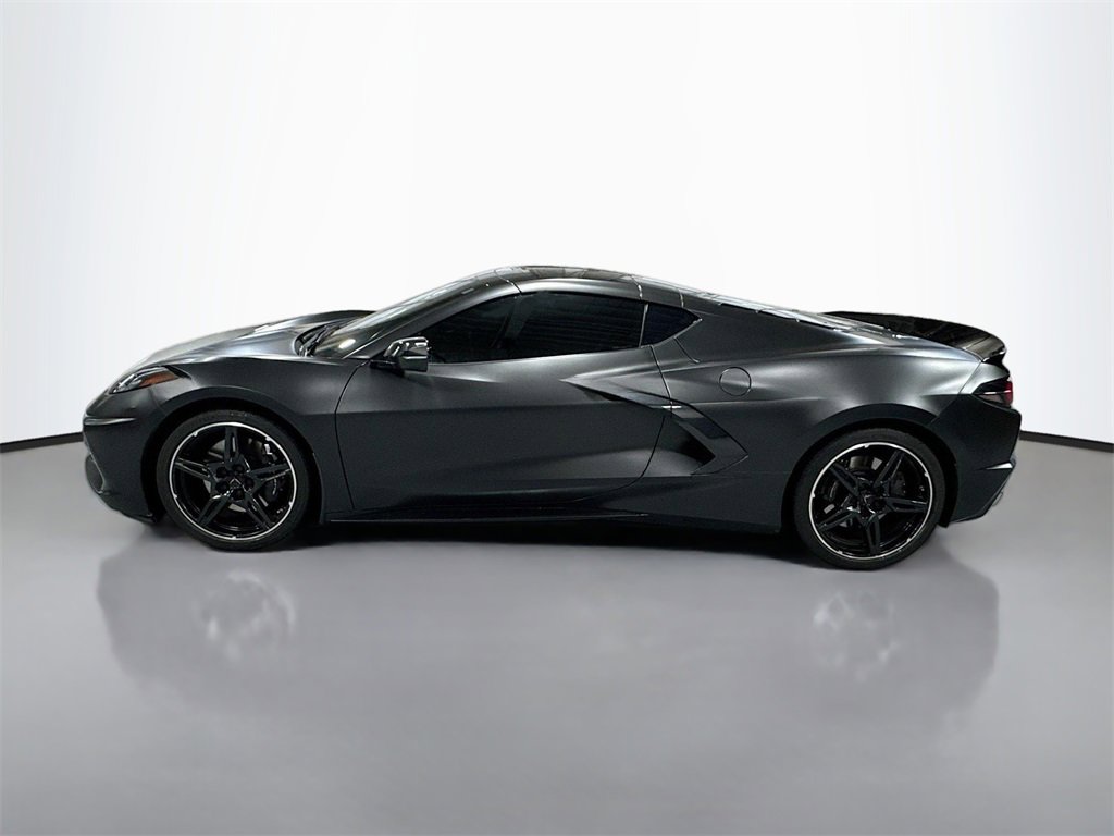 Used 2023 Chevrolet Corvette Stingray Coupe w/ Z51 Performance Package image 13