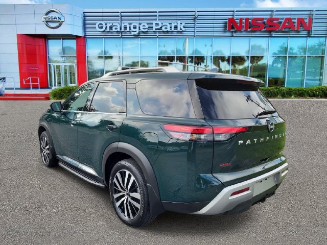 Used 2025 Nissan Pathfinder Platinum w/ Cargo Package FWD image 3