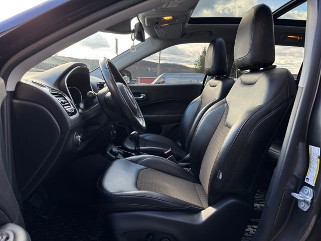 Used 2020 Jeep Compass Latitude image 14