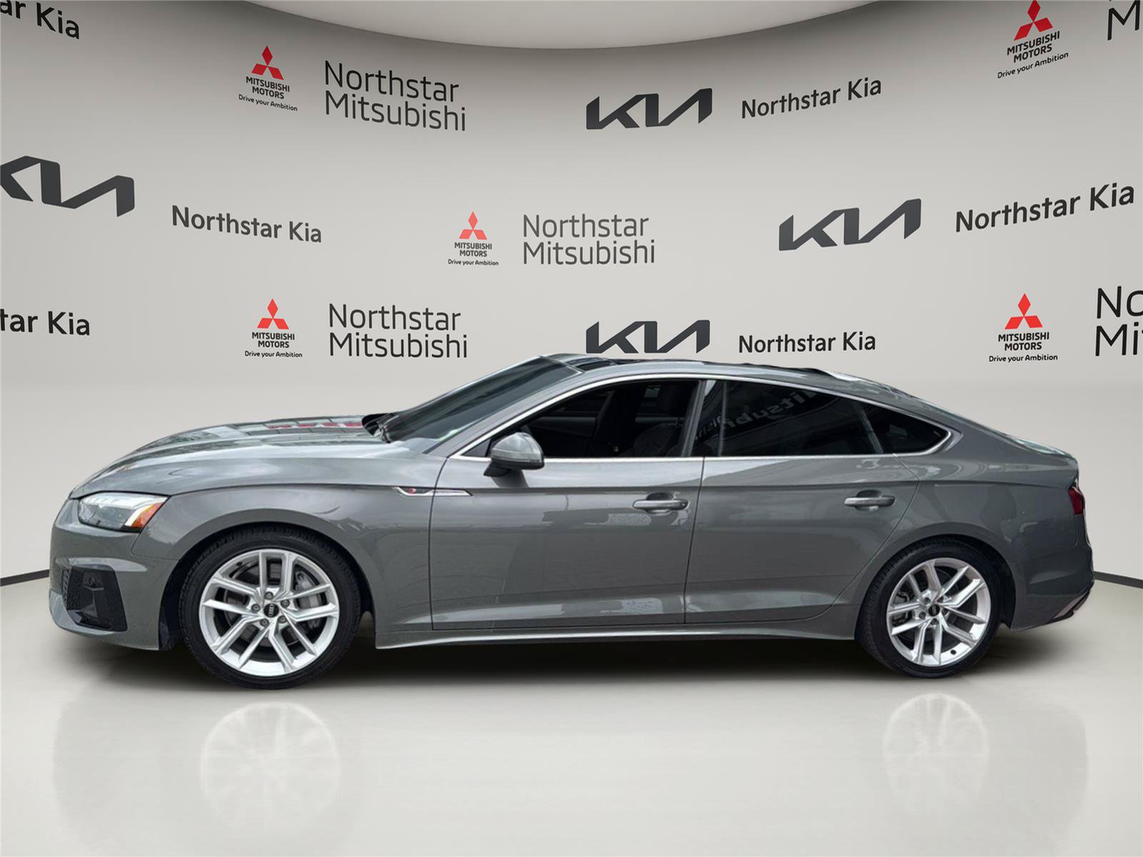 Used 2024 Audi A5 2.0T Premium Plus AWD/4WD image 2