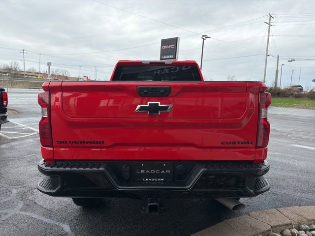 Used 2026 Chevrolet Silverado 2500 Custom w/ Custom Value Package image 4