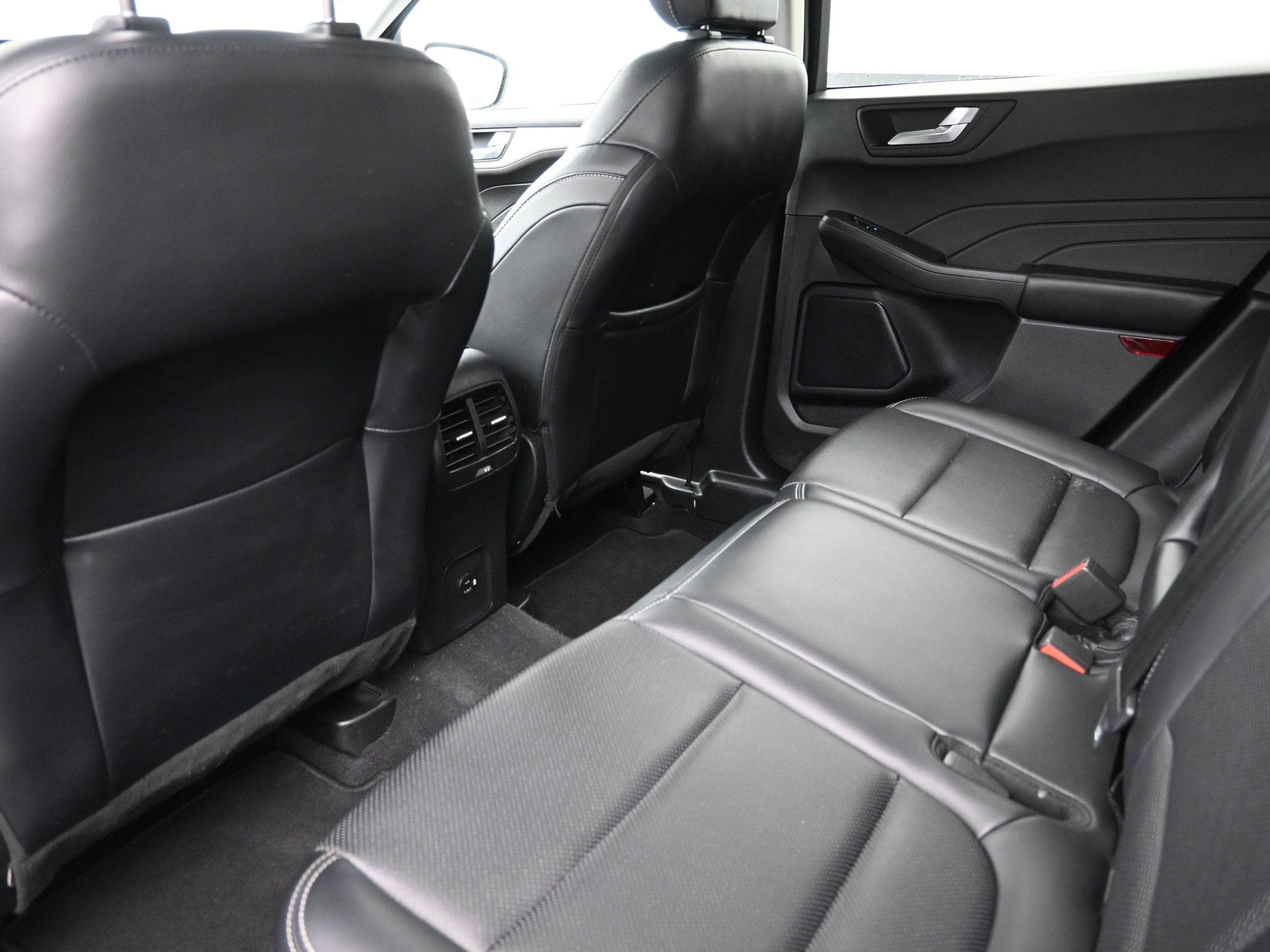 Used 2021 Ford Escape SEL image 22