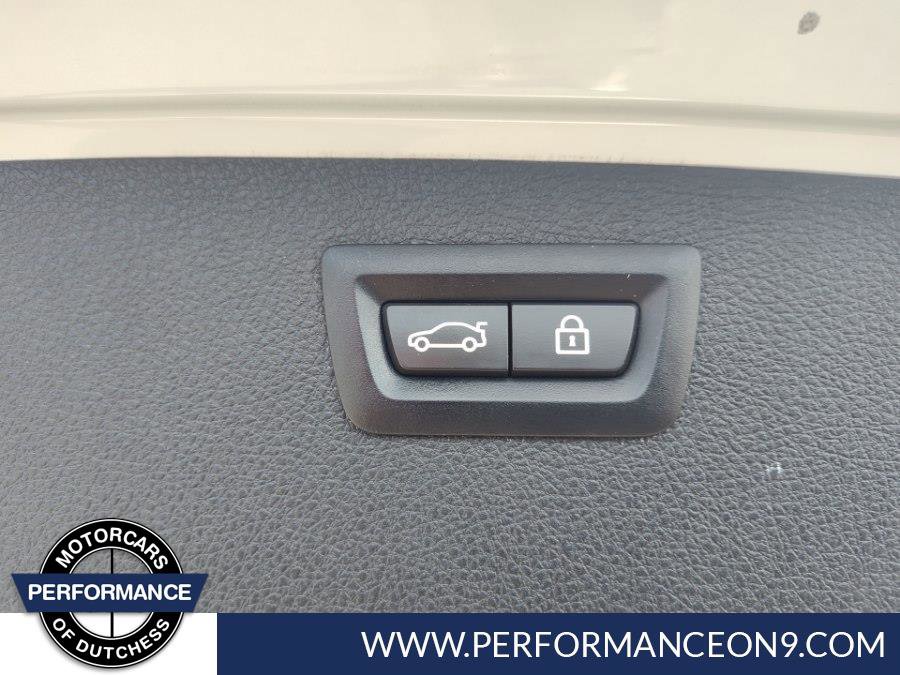 Used 2014 BMW 328i xDrive Wagon w/ Technology Package AWD/4WD image 18