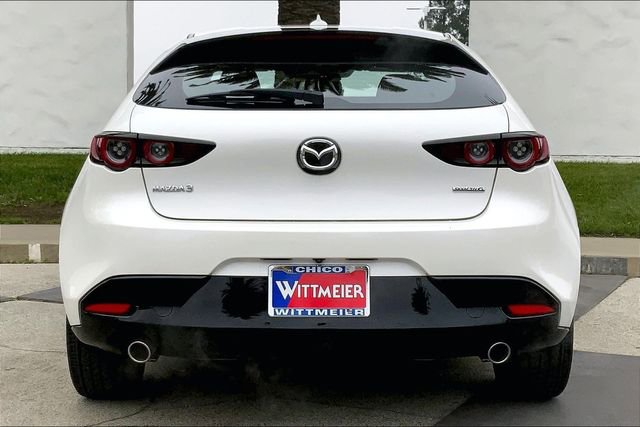 Used 2019 MAZDA MAZDA3 Hatchback w/ Premium Package image 4