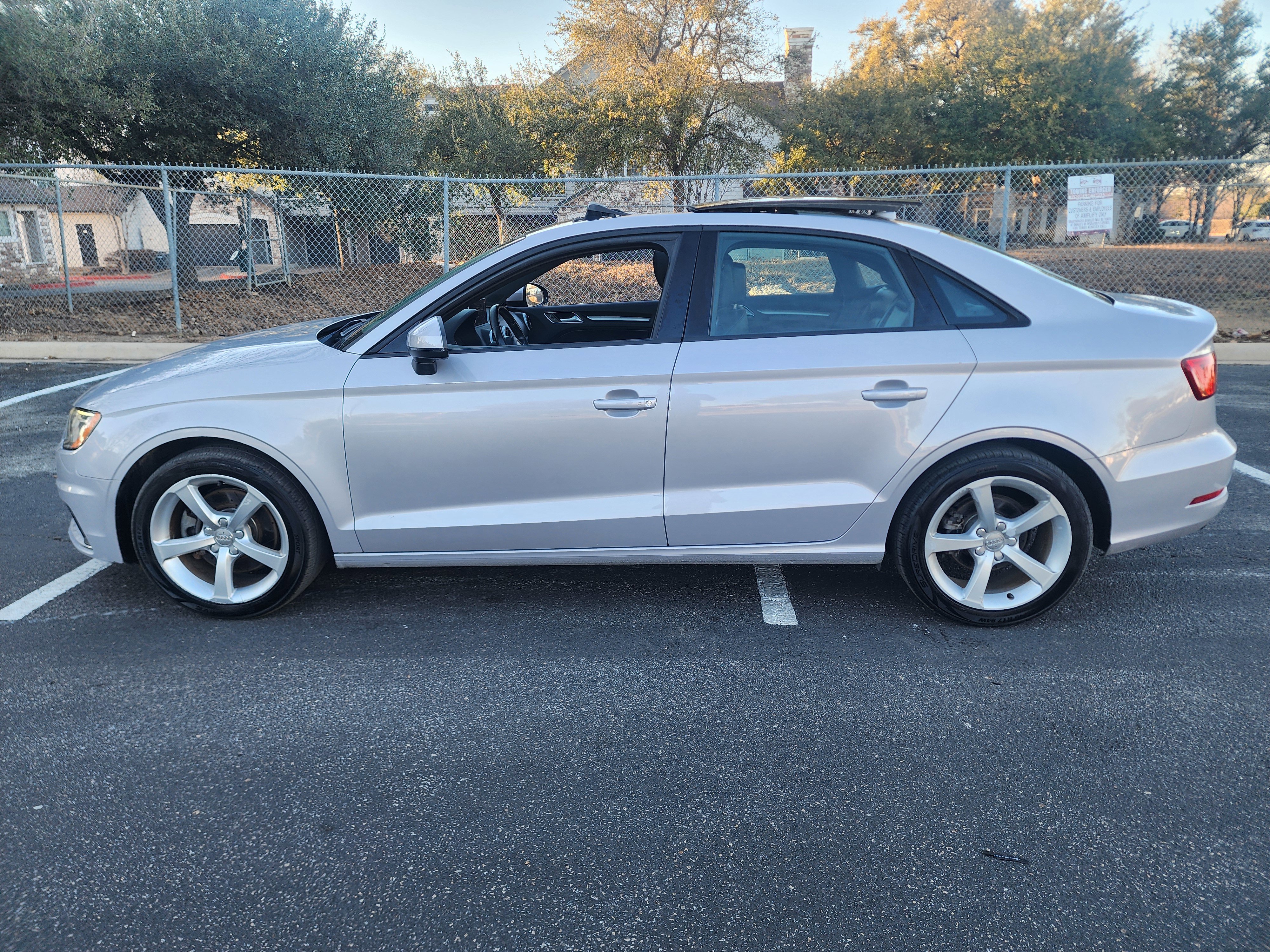 Used 2016 Audi A3 1.8T Premium image 4