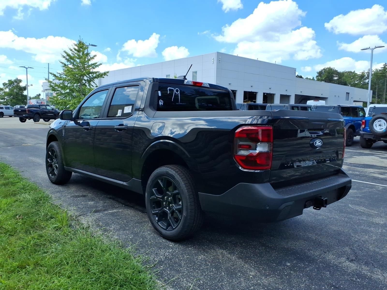 New 2026 Ford Maverick XLT w/ Equipment Group 301A AWD/4WD image 7