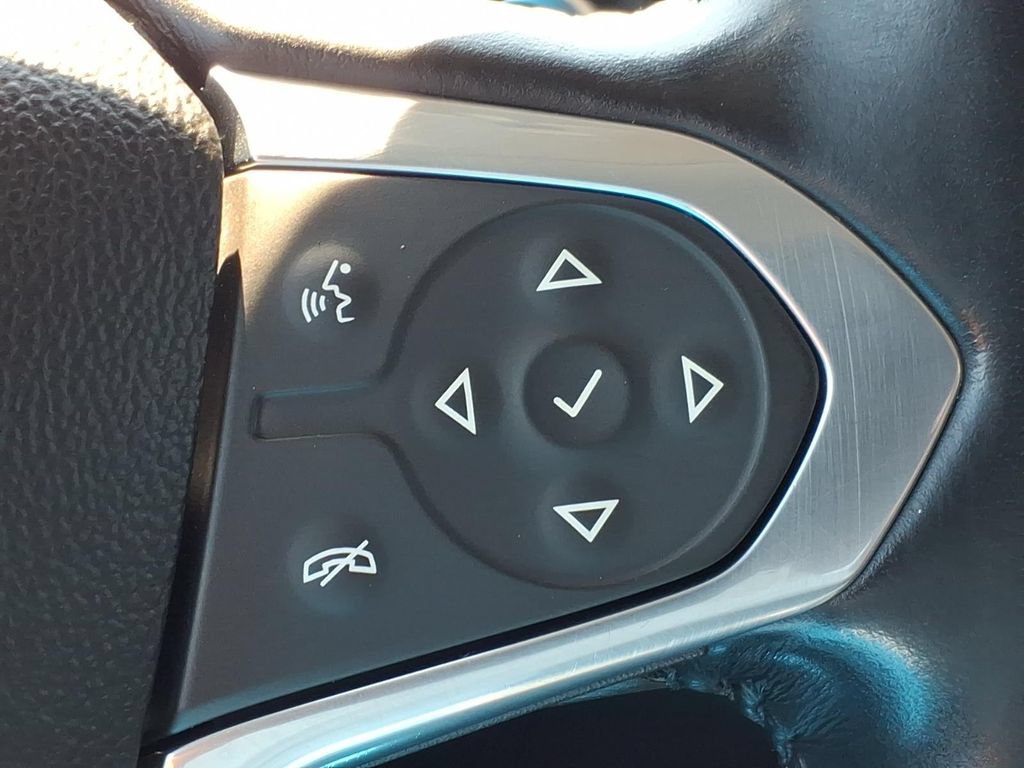 Used 2021 Chevrolet Traverse LT AWD/4WD image 10