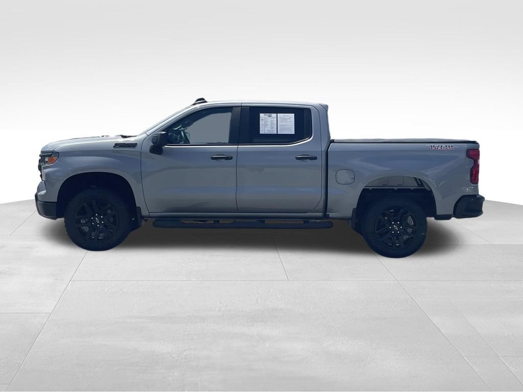 Used 2024 Chevrolet Silverado 1500 Custom Trail Boss w/ Turbomax Blackout Package AWD/4WD image 7
