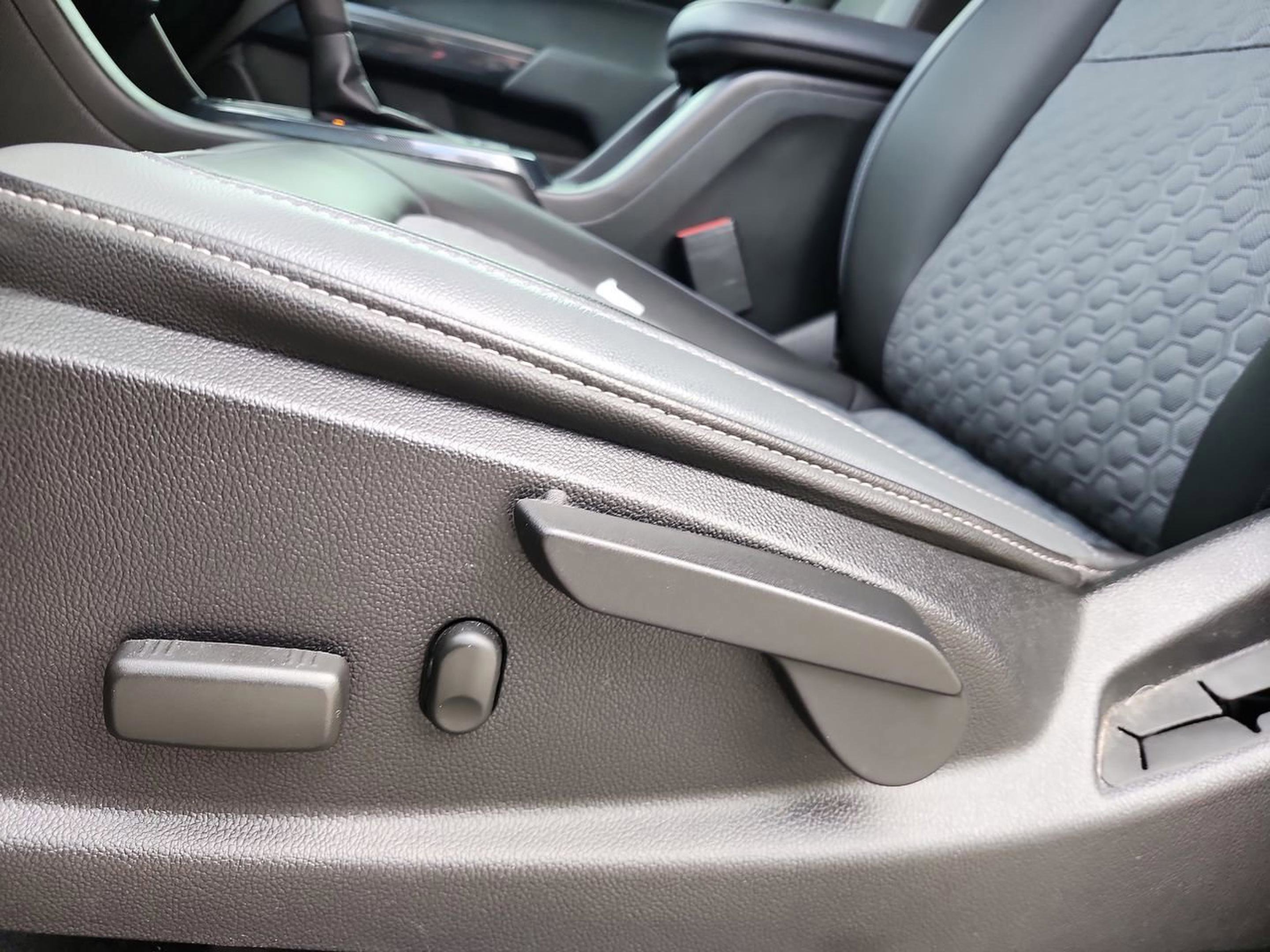 Used 2021 Chevrolet Colorado Z71 image 14