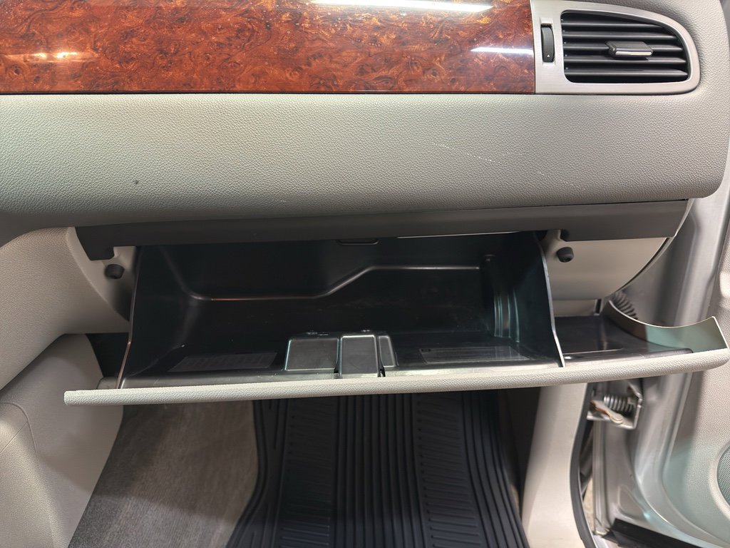 Used 2013 Chevrolet Avalanche LT w/ All-Star Edition image 25