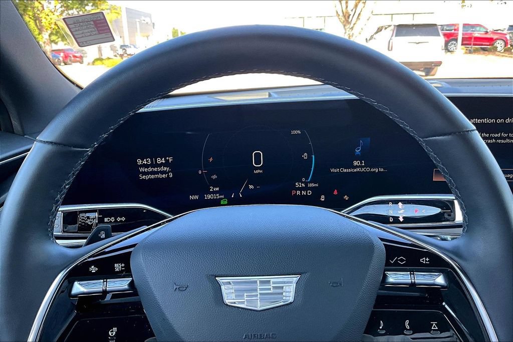 Used 2024 Cadillac Lyriq Luxury AWD/4WD image 22