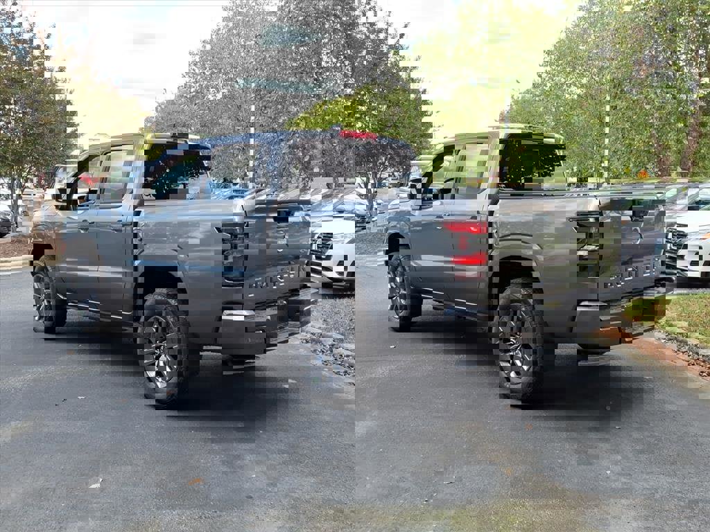 New 2026 Nissan Frontier SV image 3