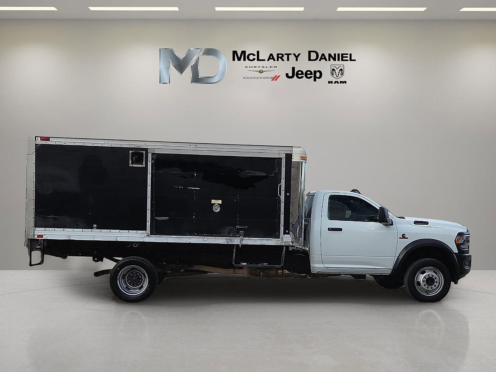 Used 2023 RAM 5500 Tradesman w/ Max Tow Package image 6